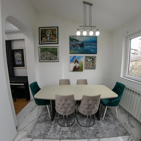 Emerald Elegant Apartman Szarajevó