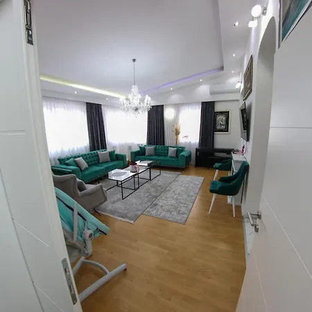 Emerald Elegant Apartman