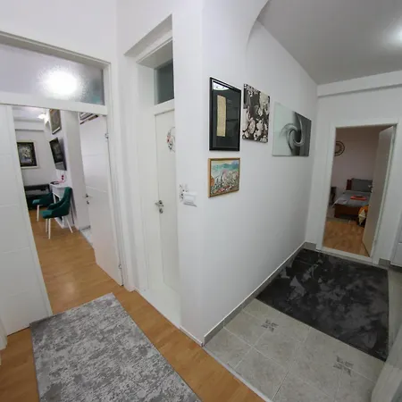 Emerald Elegant Apartman Szarajevó